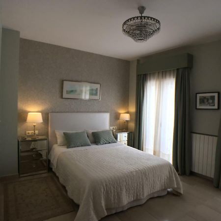 Guest House Europa 12 セビリア エクステリア 写真